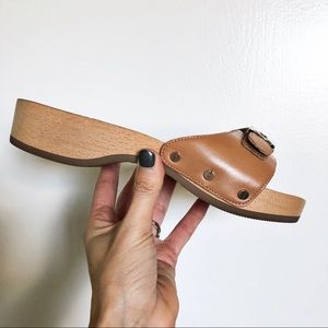 Original Dr. Scholl’s tan leather sandals 👡